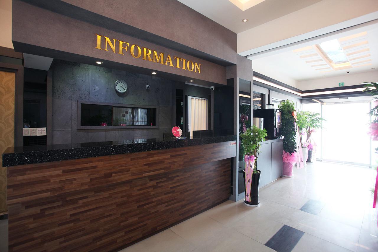 Luxe Hotel Paju Exterior foto